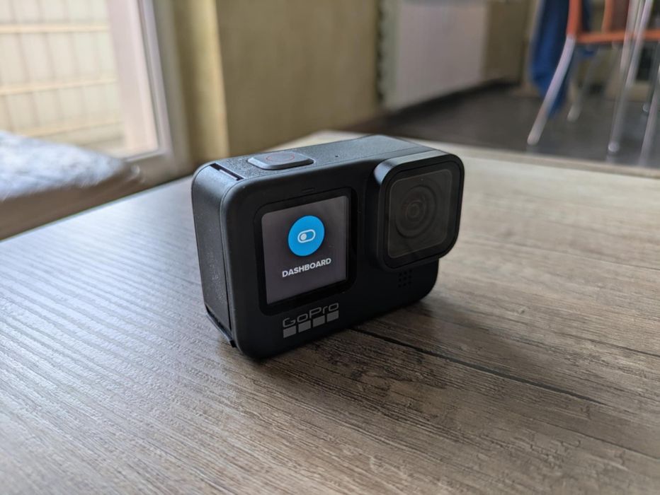Kamera Go Pro Hero 9 Black, 2x dodatkowe akumulatory, plus karta