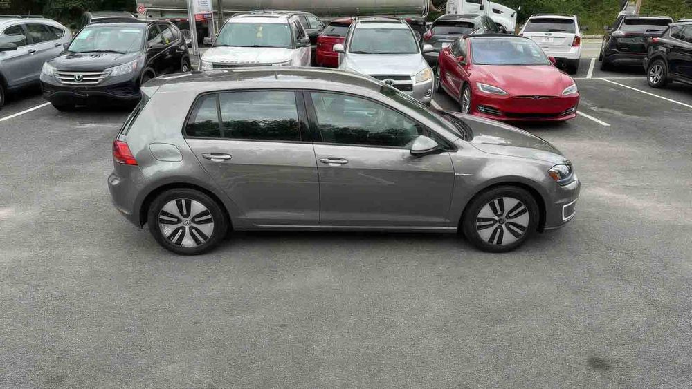 Volkswagen e-Golf SEL Premium      2015