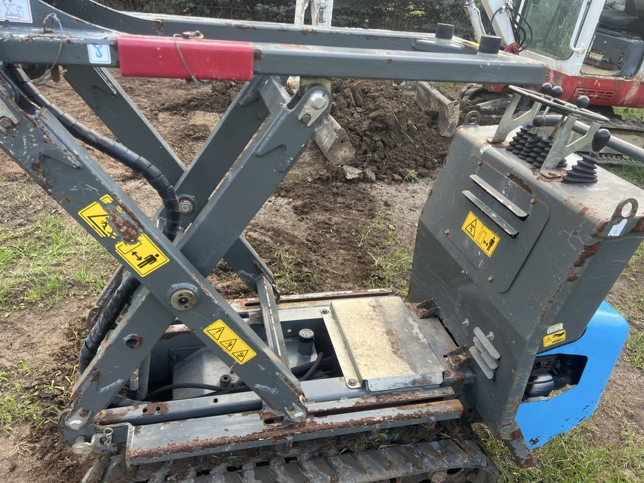 Messersi Wozidło budowlane taczka na gasniecach spalinowa thwaites jcb