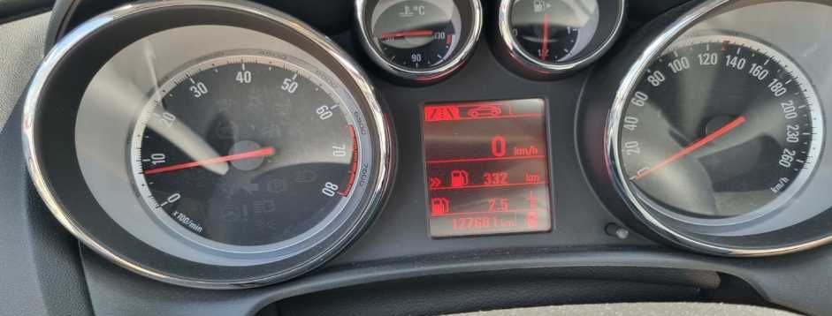 Syndyk sprzeda Opel Astra Sports Tourer 1,4 140KM 2014 r.