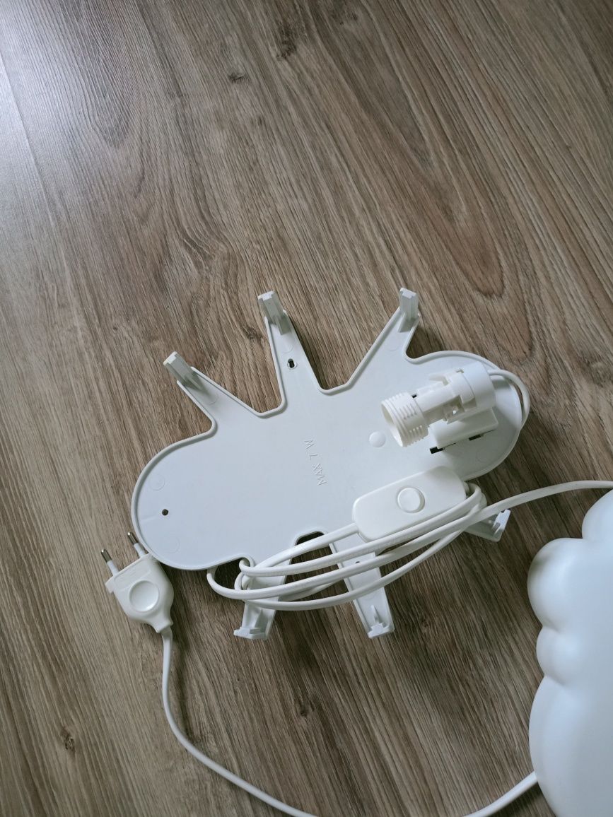Lampka Ikea chmurka