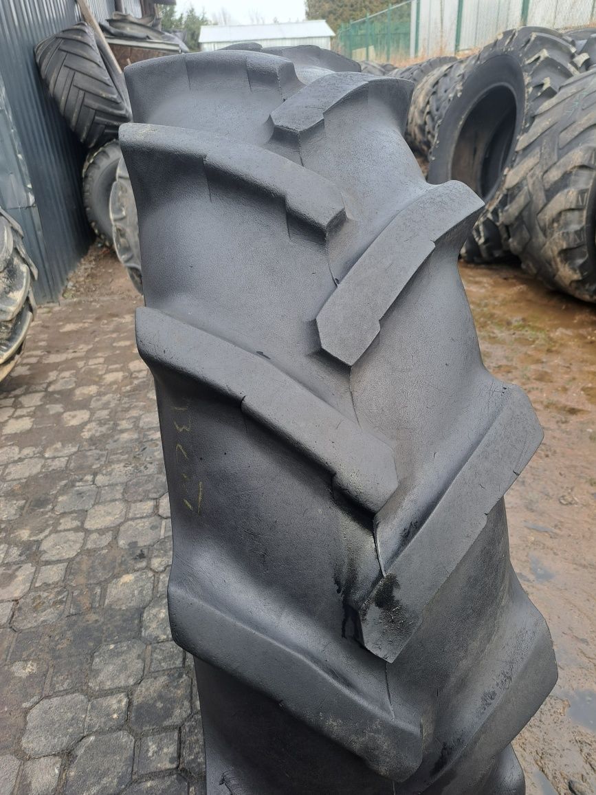 Opona 13.6-28 ( 340/85R28 ) 13.6 R28 Nokian Tractor Forest 10PR #