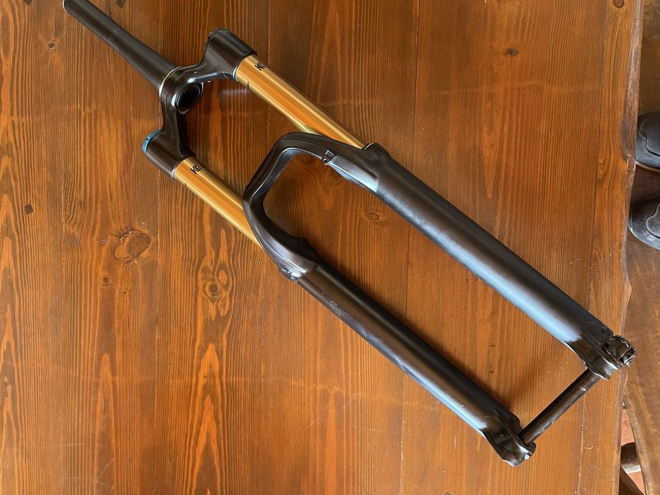 Suspensao Fox 36 kashima grip2