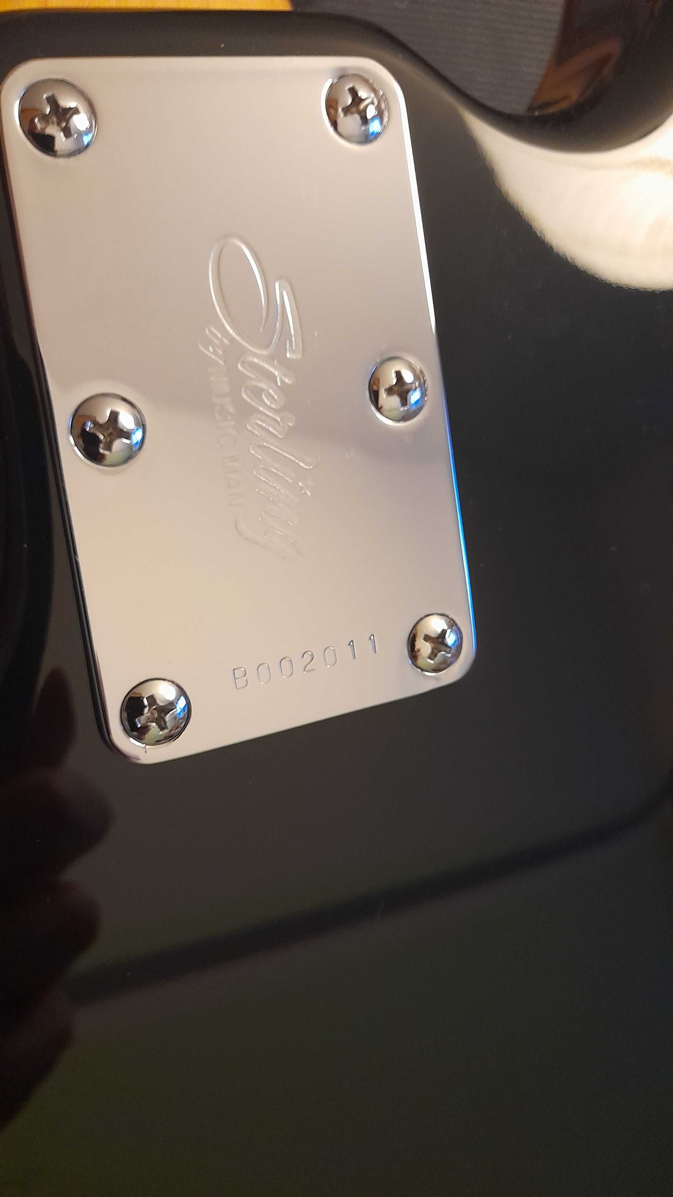 Gitara basowa: Sterling by Music Man, Ray 4 Stingray Bas