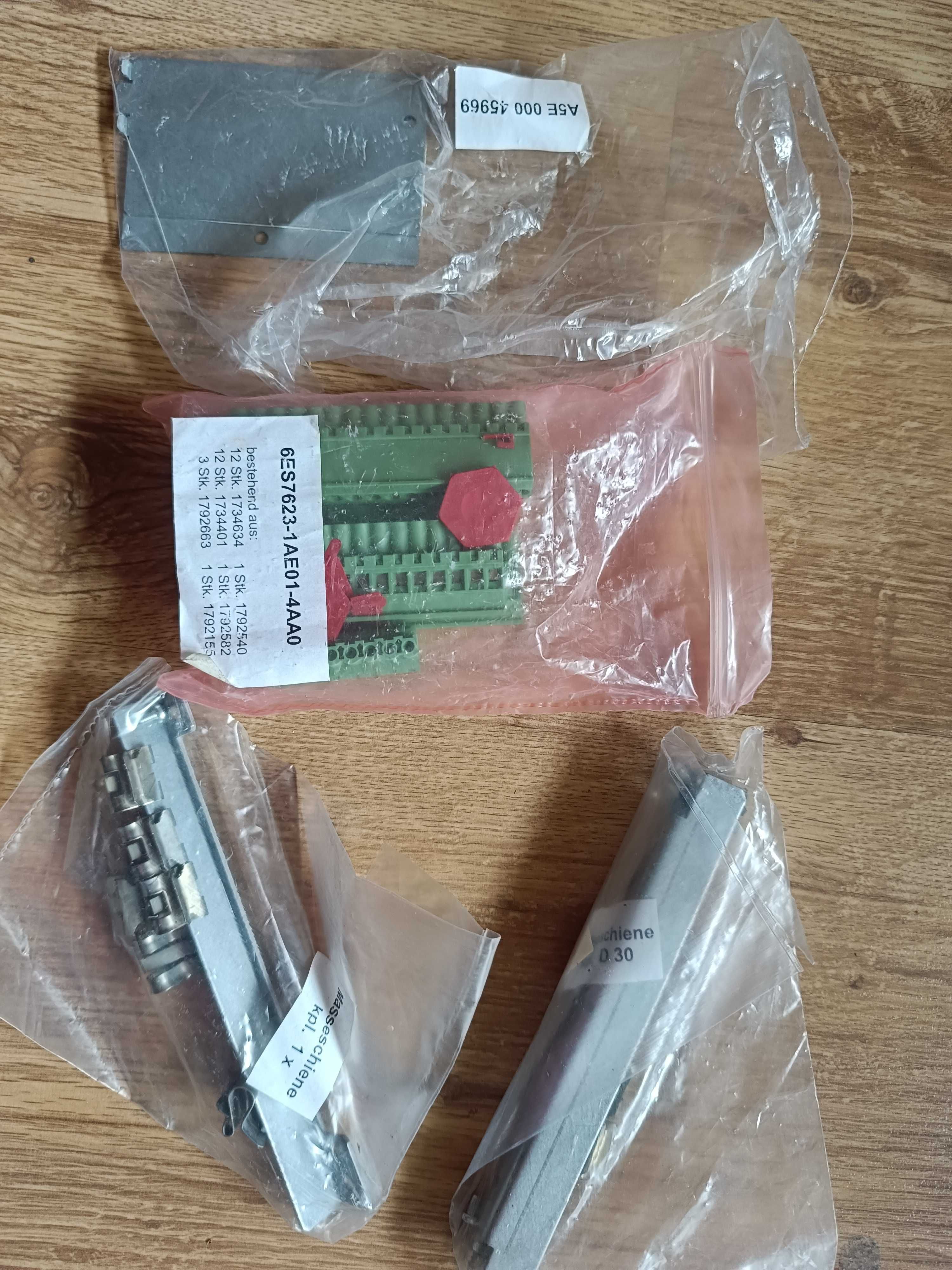 Siemens PLC + HMI 6ES7 630-0DA00-0AB0 / 6ES7 633-2BF02-0AE3