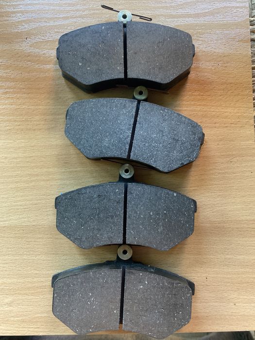 Гальмівні колодки. Тормозные колодкы