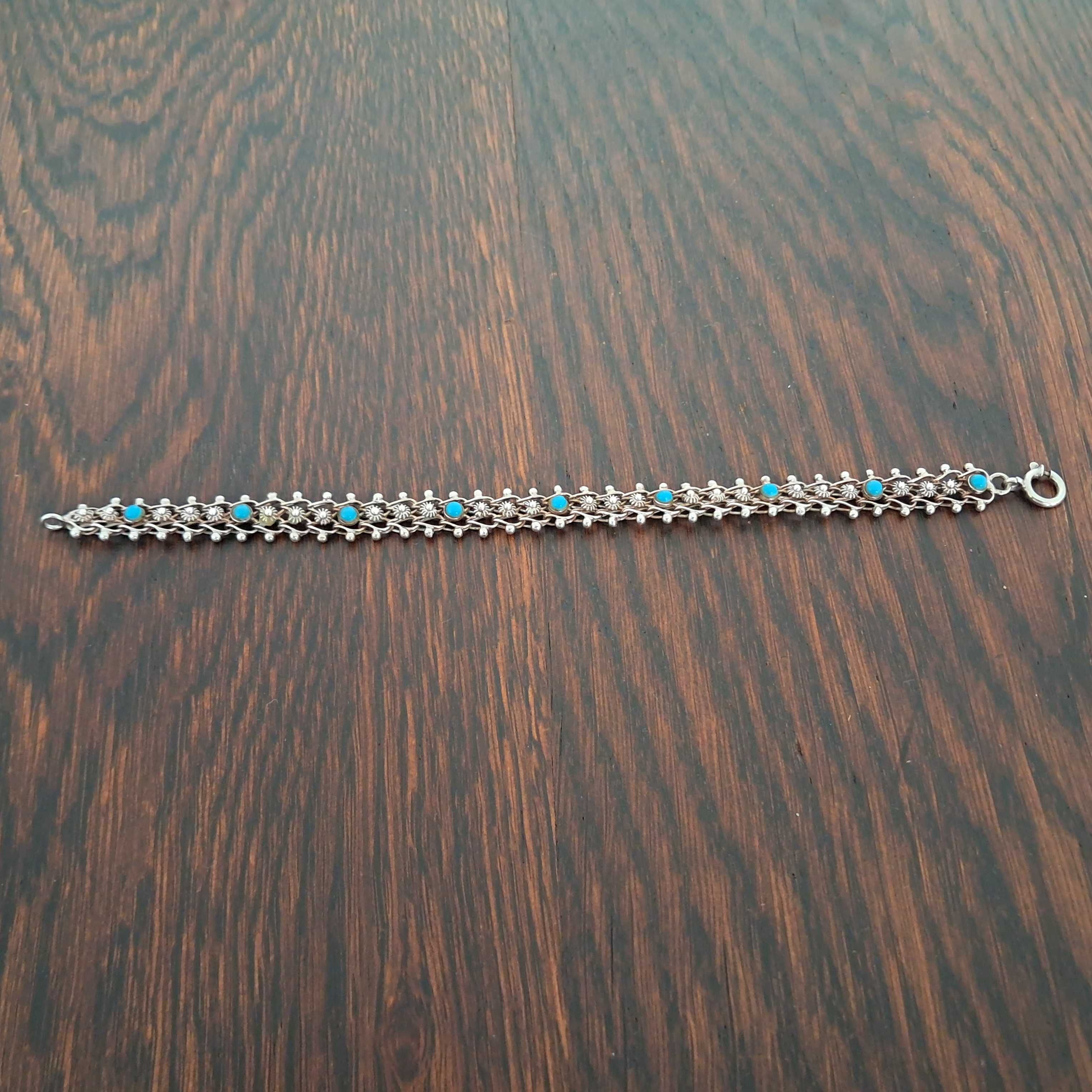 Pulseira em prata e turquesas