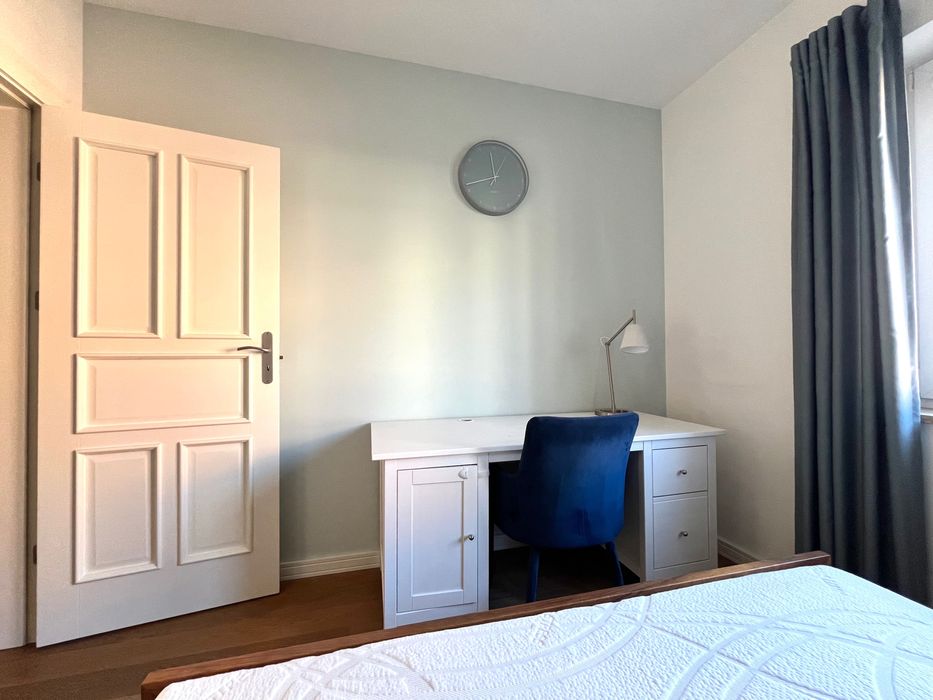 2 pokoje / 2 szafy / duży balkon / parking / piwnica /Winogrady/Sołacz