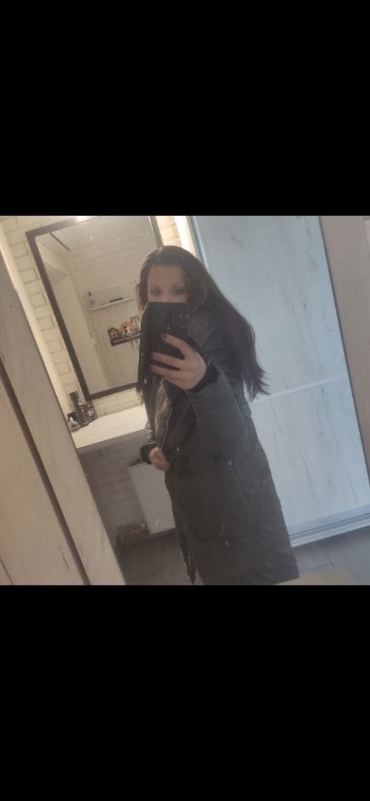 Пуховик очень теплый, пальто зимнее, шапка в подарок