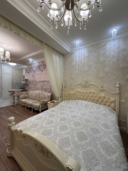 Жилянська 118 Елегант 4 поверх хороший стан pet-friendly