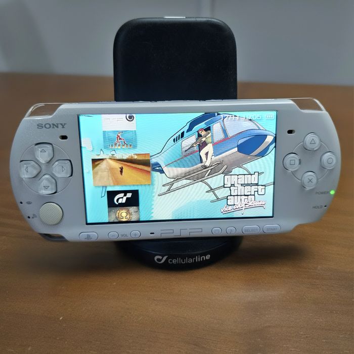 PSP Slim 64GB | 100 Jogos