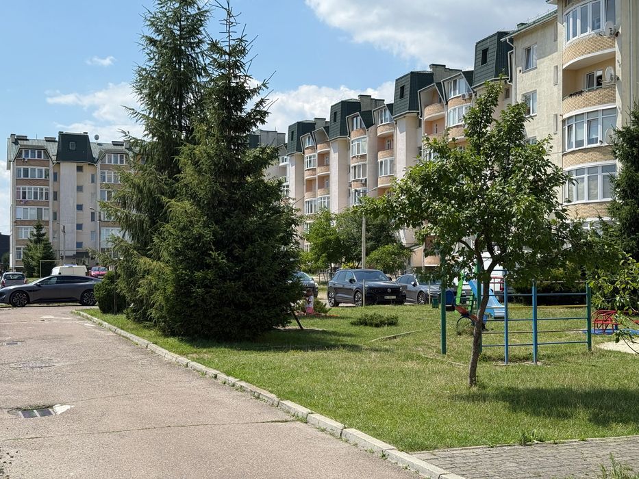 3-кімн. квартира 132м.кв. Будинок 2008р. Вул. О. Басараб.!!