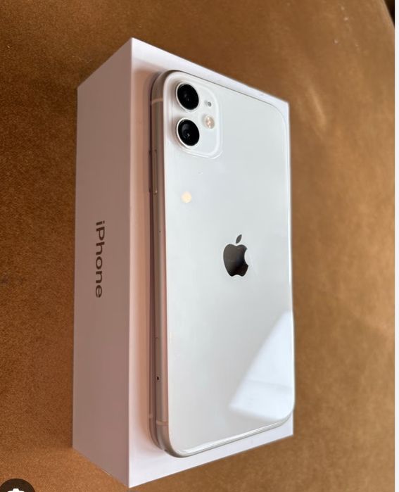 11 айфон 4/64 в хорошому стані