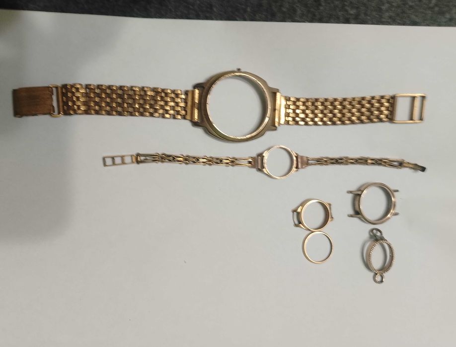 Советские позолоченные часы Слава Луч Заря