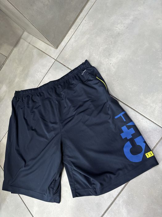Spodenki, szorty Reebok rozmiar XL.