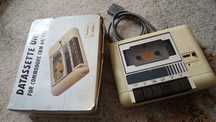 Magnetofon do Commodore C64 C128 mydelniczka + zestaw kaset