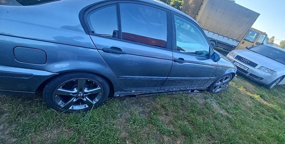 Bmw e46 2001 cała lub na części