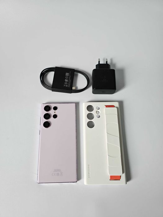 Samsung S23 Ultra 12/512GB.  Excelente.