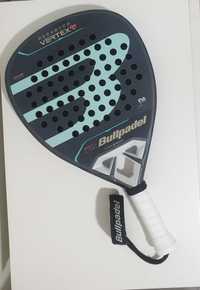 Bullpadel Vertex 04 W