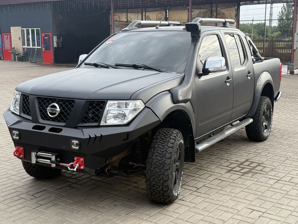 Nissan Navara D40 2.5 дизель 4x4