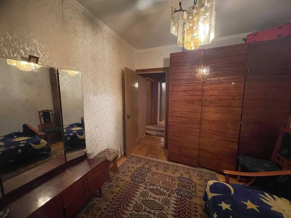 Продаж 3 кім квартири на Симоненка