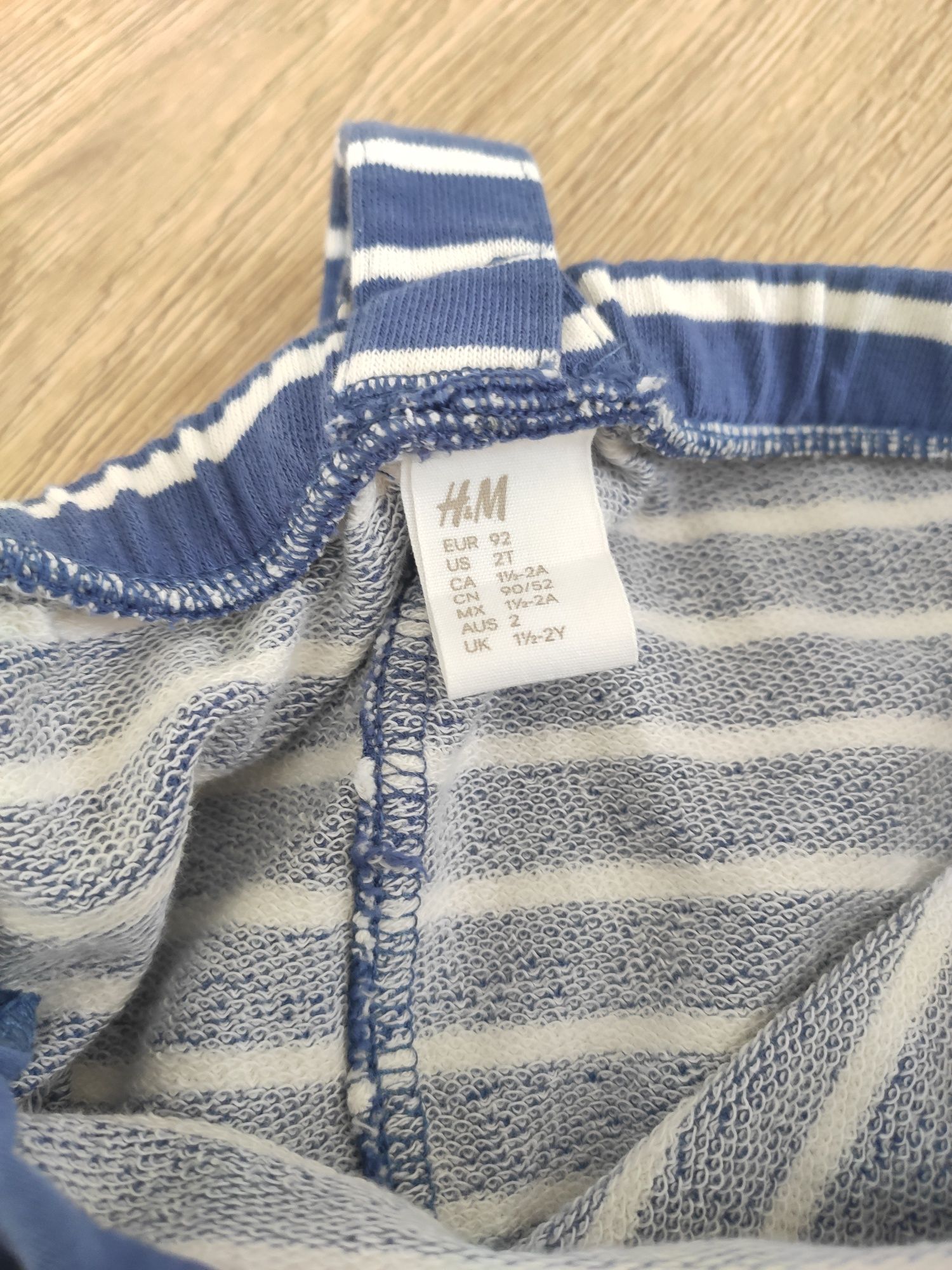 Ogrodniczki H&M chłopiec 92 lato paski