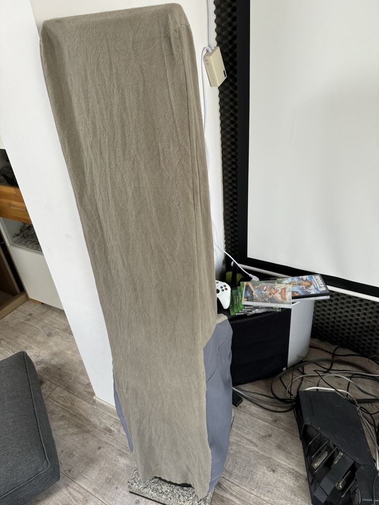 Kolumny Martin Logan Aerius - elektrostaty, aktywny bas