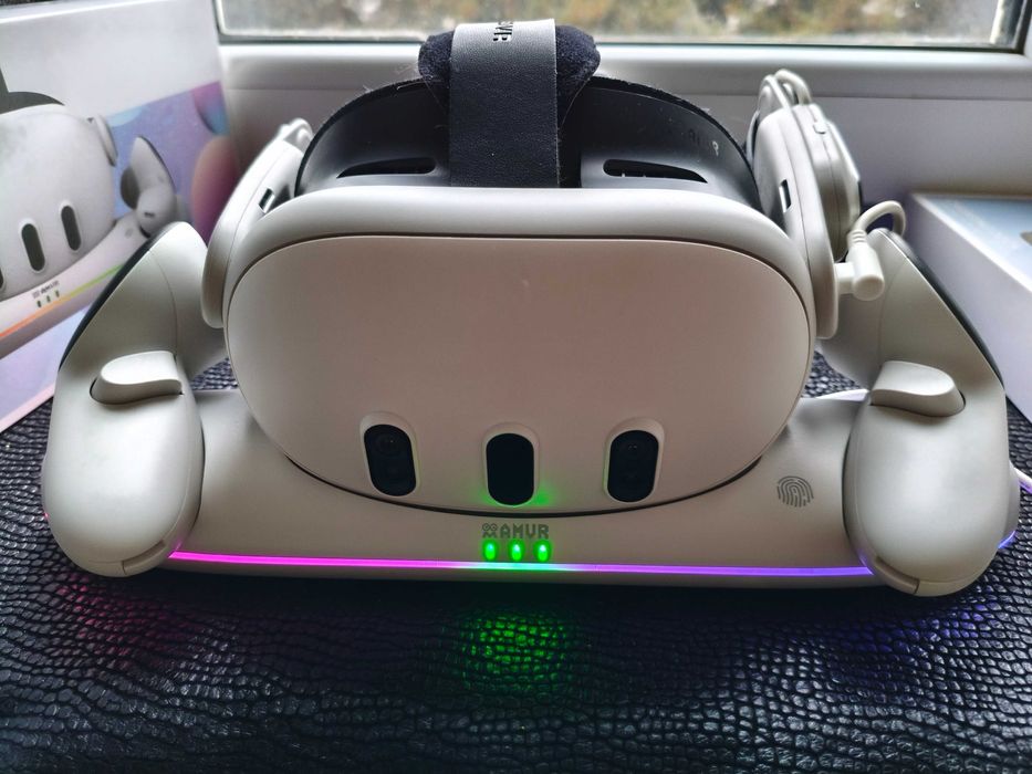 AMVR  Magnetic Charging Dock For Meta Quest 3 Зарядна Док- станція