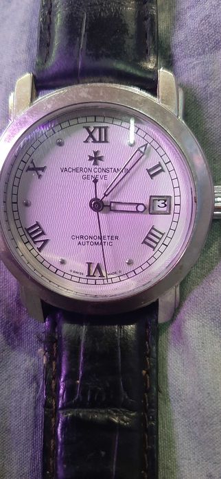 часы наручные кварцевые и механика