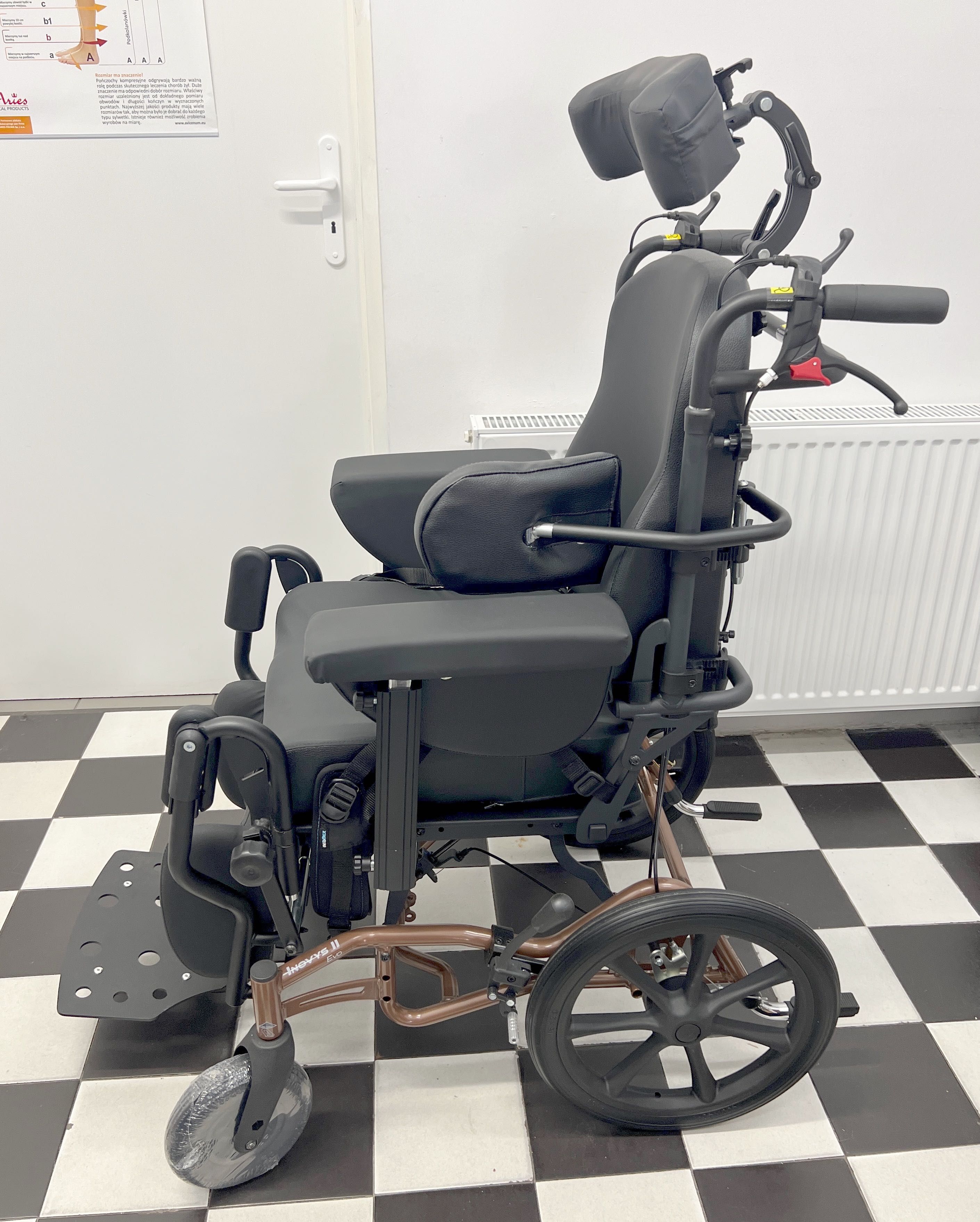 WÓZEK INOVYS II EVO_specjalny, NOWY_jak Mercedes wśród wózków