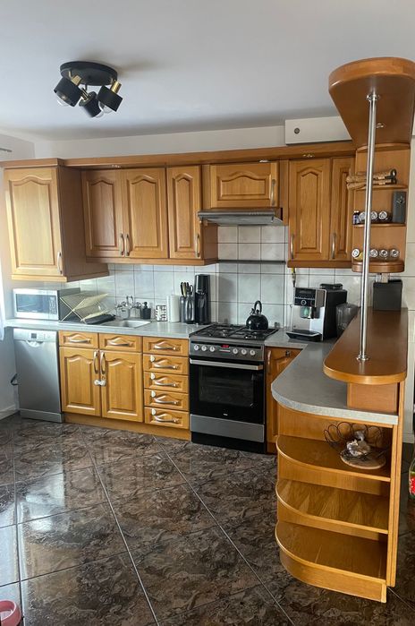 Meble kuchenne drewniane