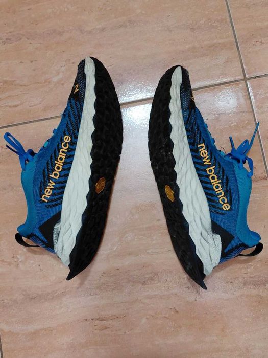 Кросівки New Balance Fresh Foam Hierro v6