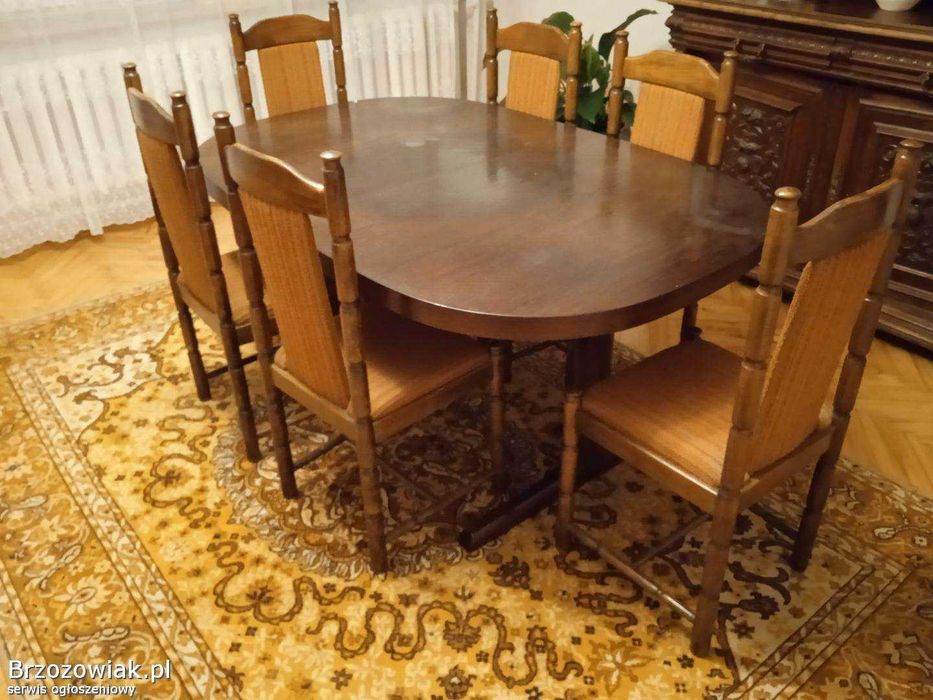 Sprzedam duży stół z krzesłami (lub bez)