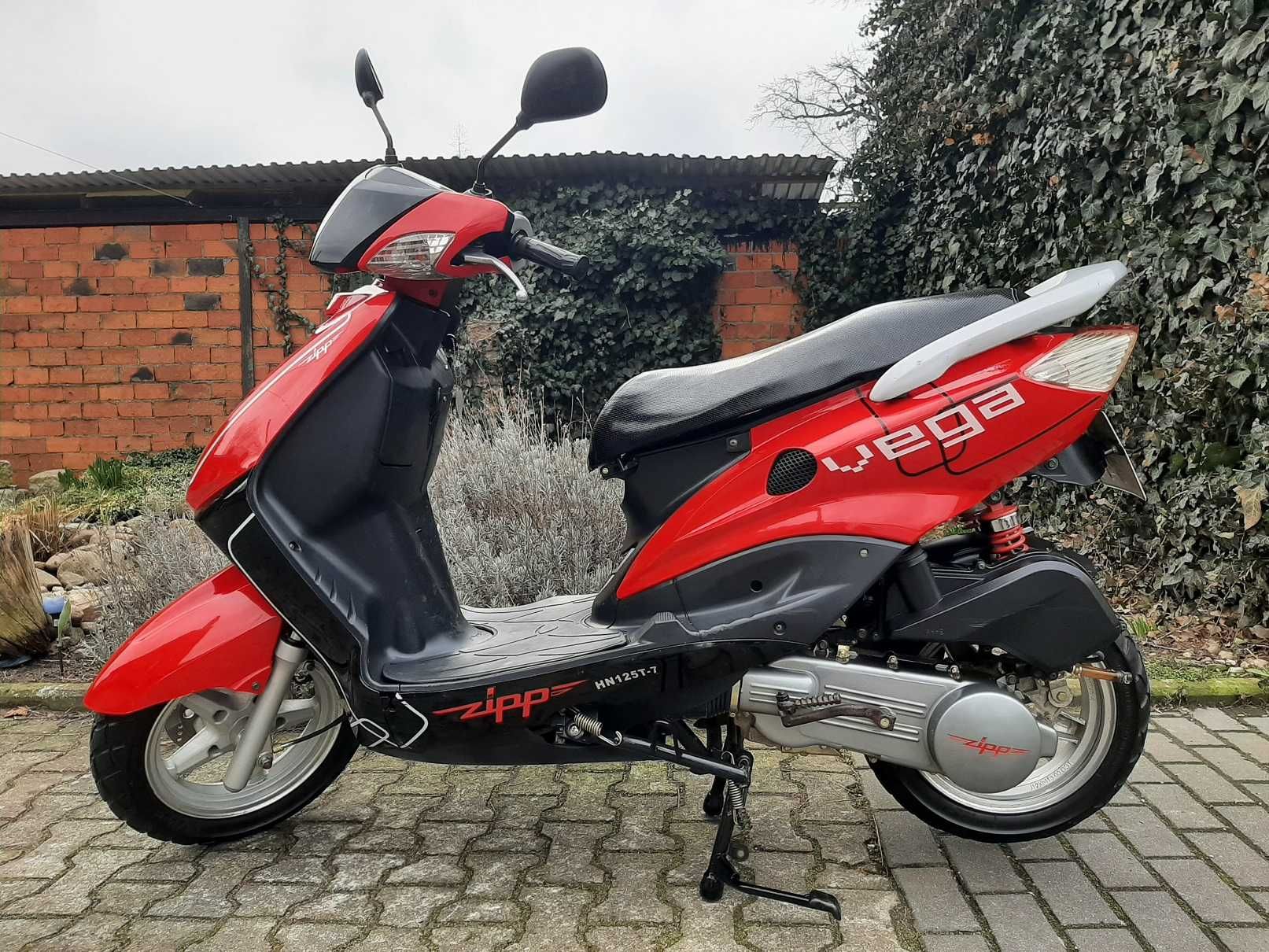 Zadbany skuter Zipp Vega 125ccm 4t 2007r 1wł tylko 4512km