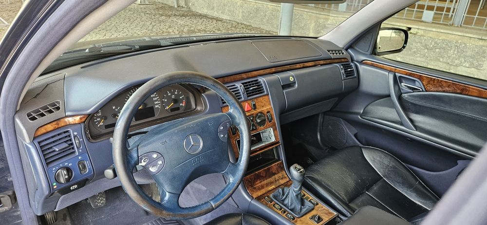 Mercedes E 270 cdi w210