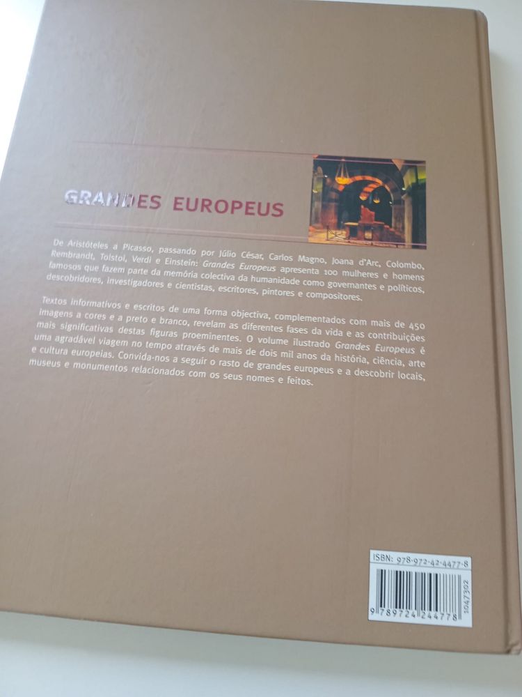 Livro Círculo de Leitores “Grandes Europeus”
