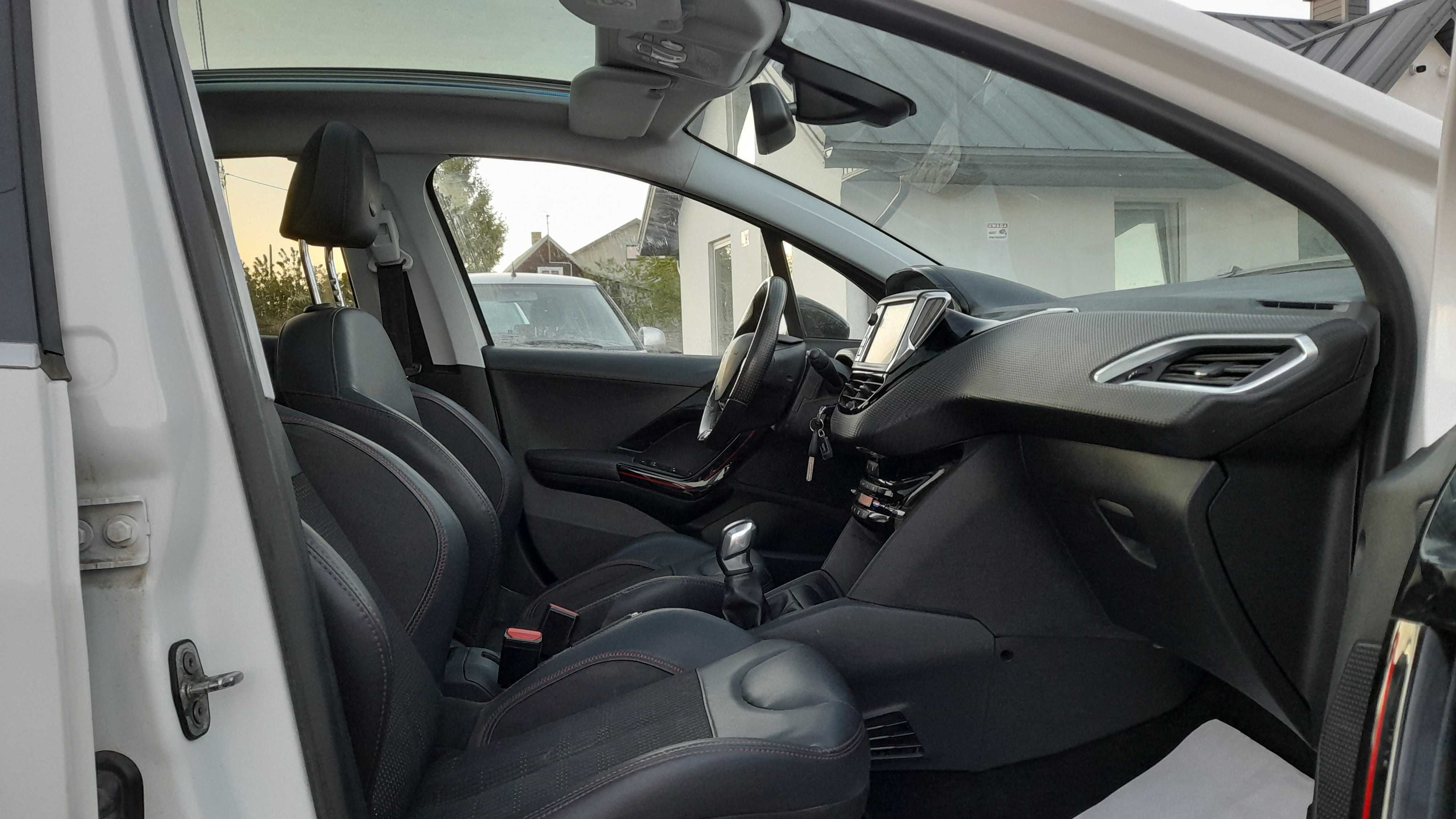 Peugeot 208 1.6 hdi 2017r gt-line