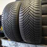 235/55/17 XL Sprzedam parę opon całorocznych Hankook