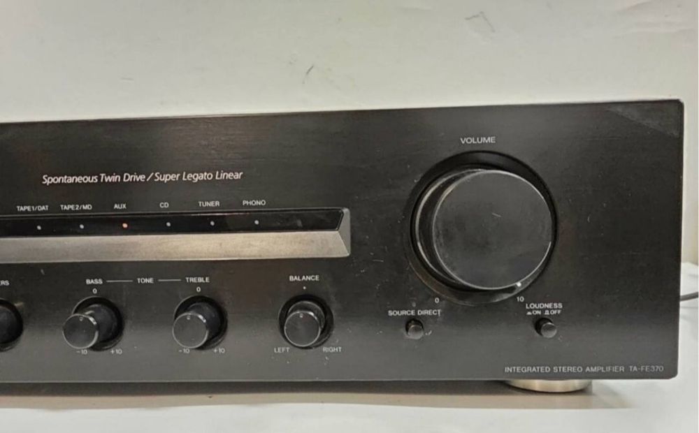 Wzmacniacz stereo Sony TA-FE 370. 2*70W
