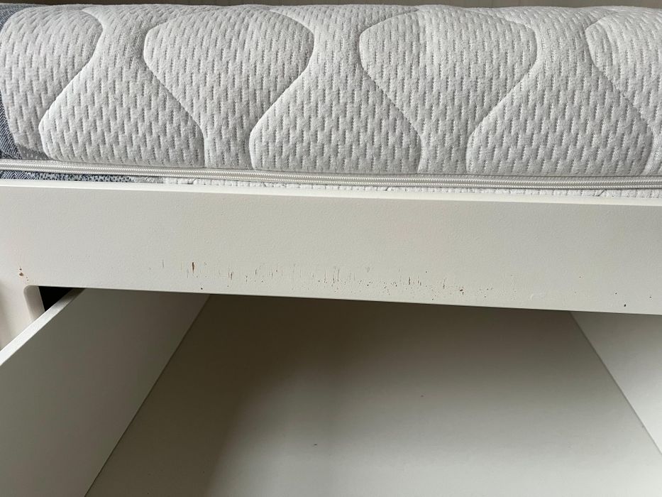 Łóżko IKEA Hemnes 160