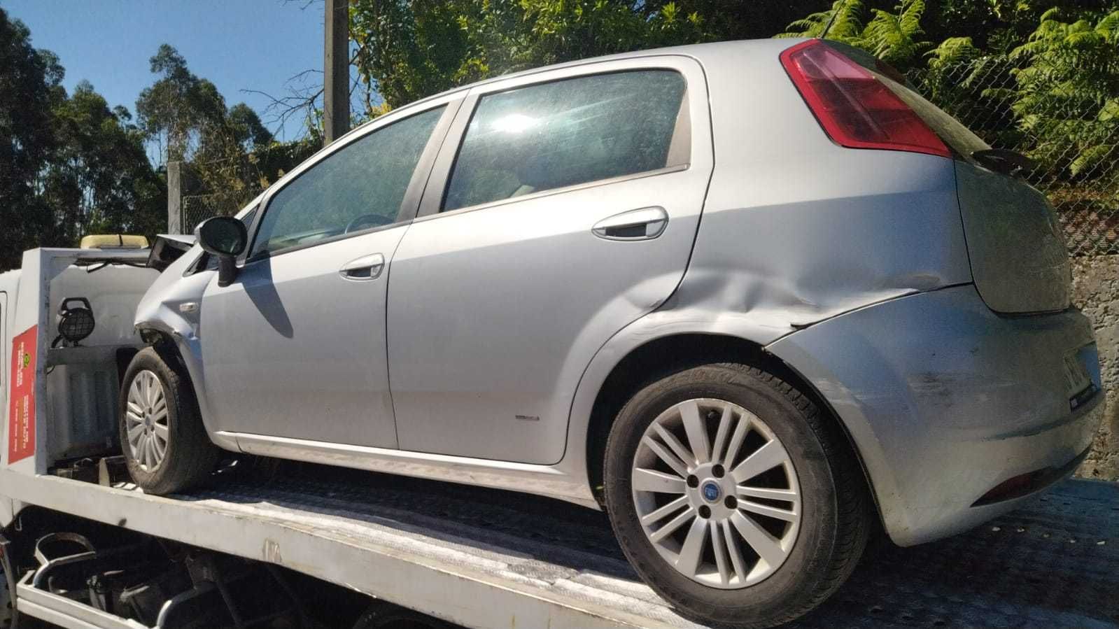 Fiat Punto 1.3 Diesel 2006 | PARA PEÇAS |