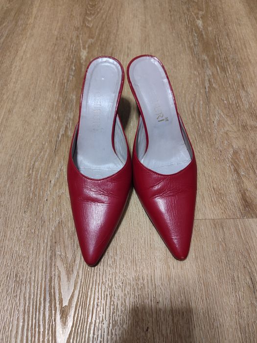 Sapatos salto médio vintage