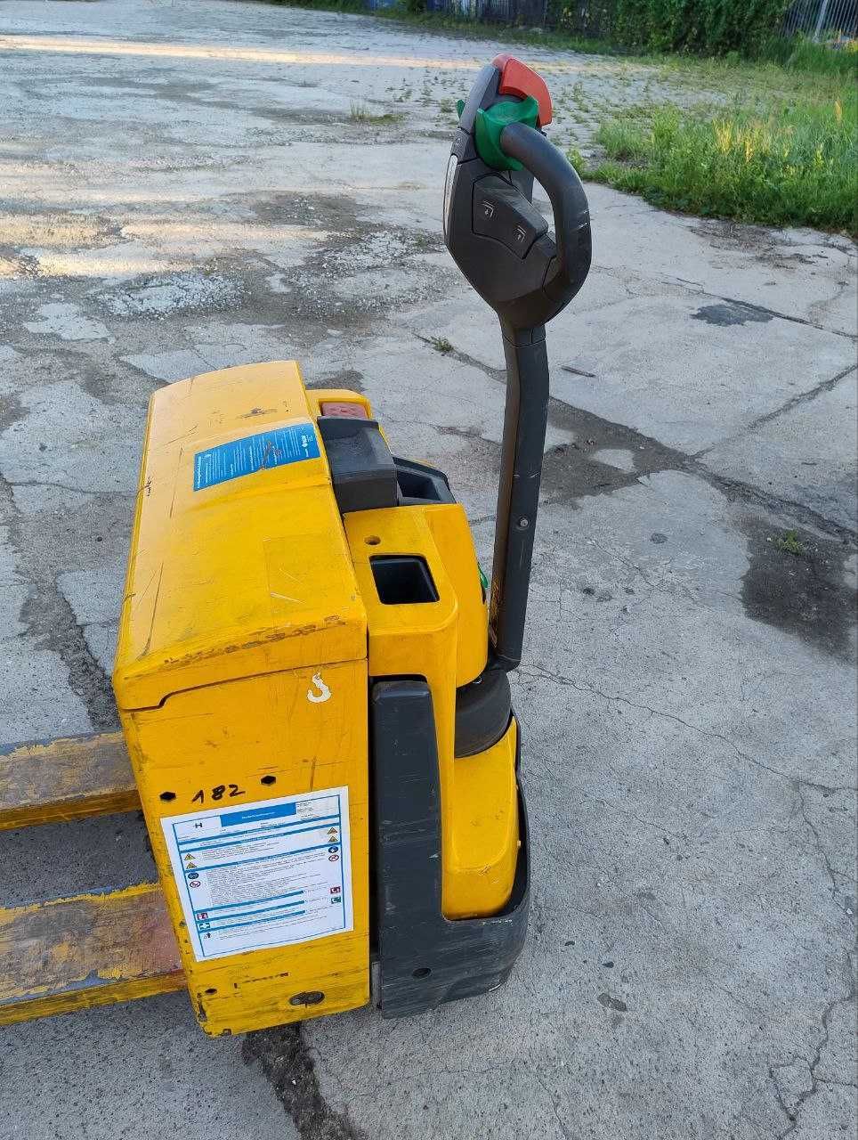 Jungheinrich  EJE 120; 1600 mm; Wózek niskiego podnoszenia