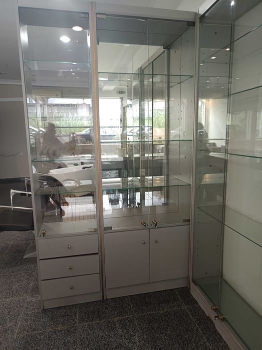 Armário Vitrine Expositor de Cabeleireiro c/ Gavetas (Ótimo Estado)
