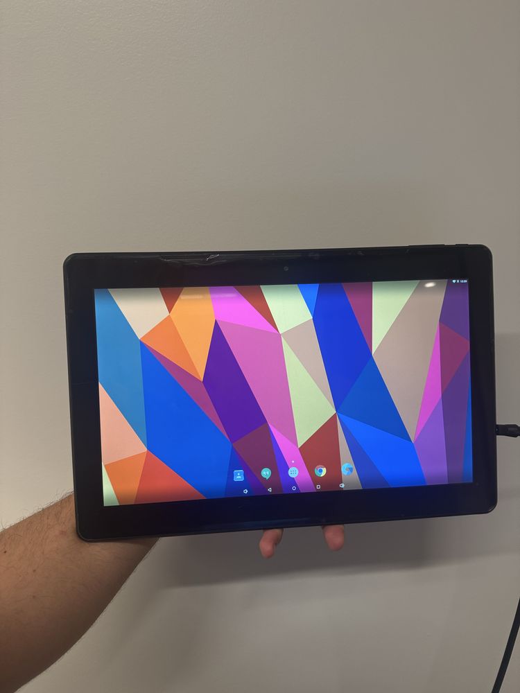 Tablet Hannspree - Usado