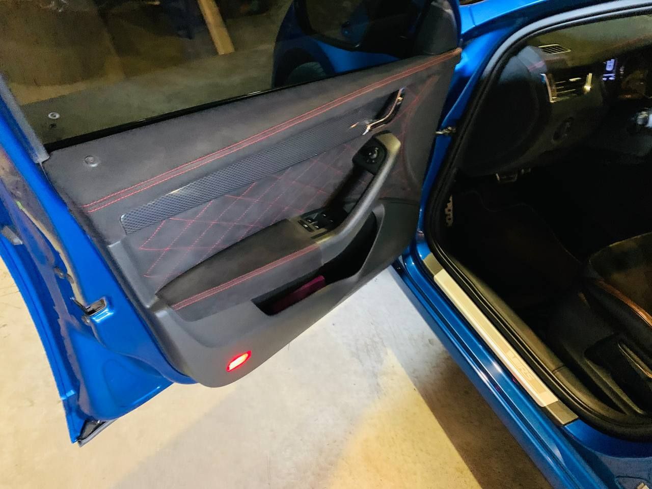 Продам SKODA A7 RS