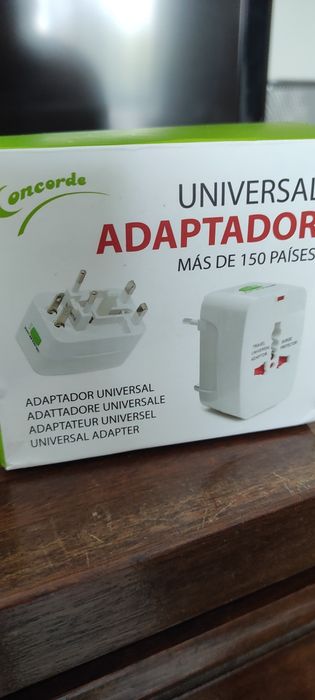 Adaptador universal 150 países