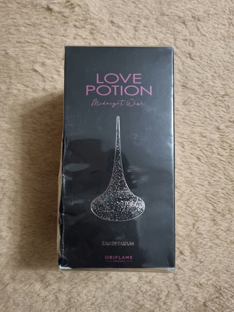 Woda perfumowana Love Potion Midnight Wish oriflame 50 ml