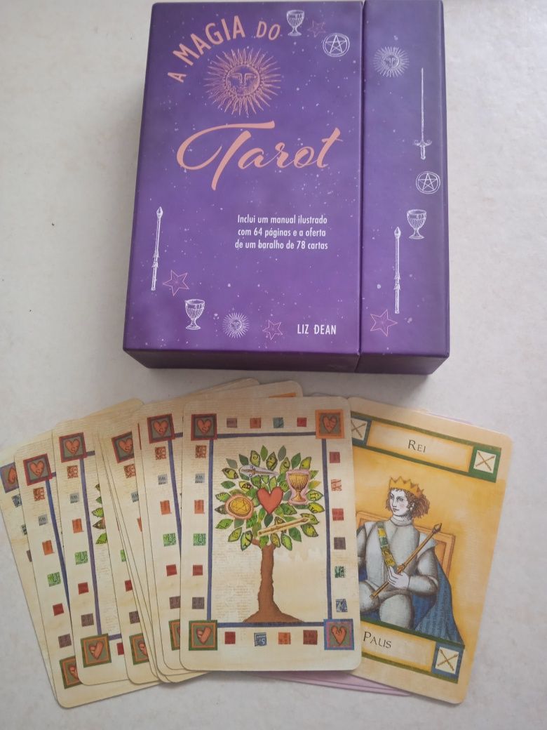 Tarot e oráculos