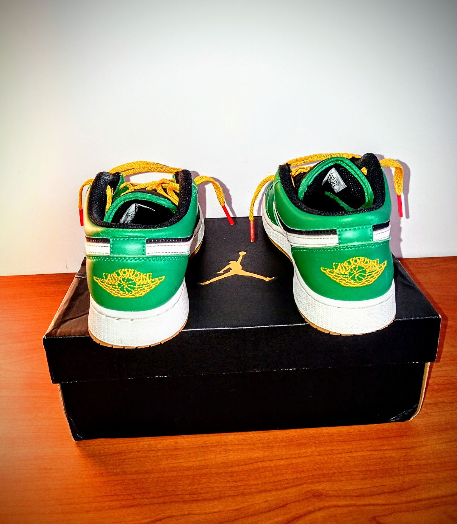 Sapatilhas Jordan 1 Low SE GS T40 | Preço de Oportunidade